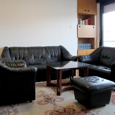 Down Town Skopje Apartment Exterior photo